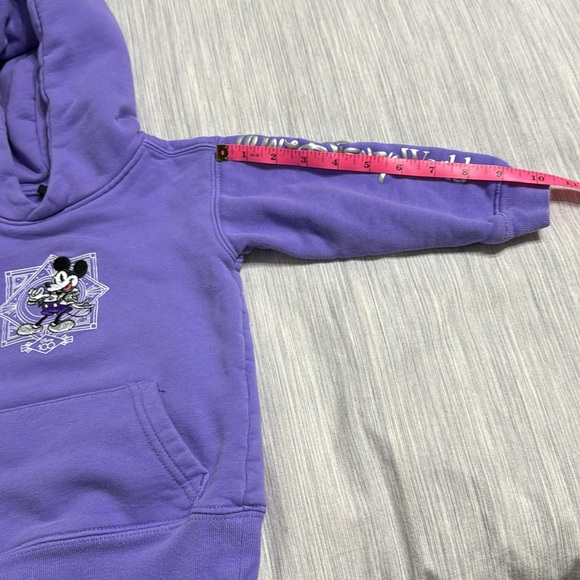 Disney 100 anniversary toddler sweater - Picture 7 of 8